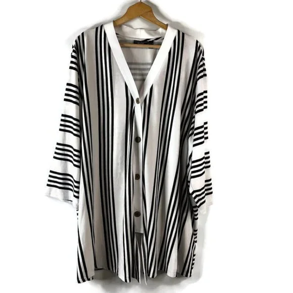 Susan Graver Weekens Womens Tunic Top Size 5X Black White Striped Button Up - Picture 1 of 9